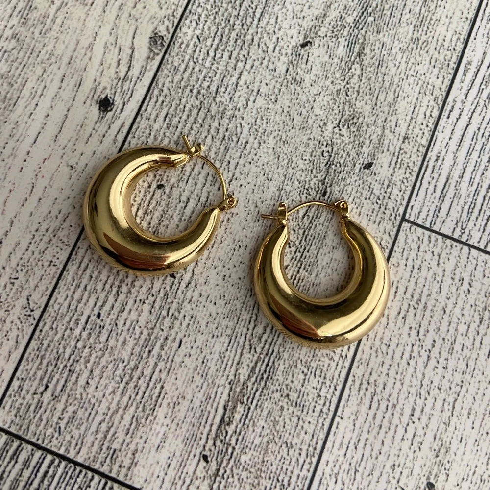 Gold Hoops - Picture 3 of 4